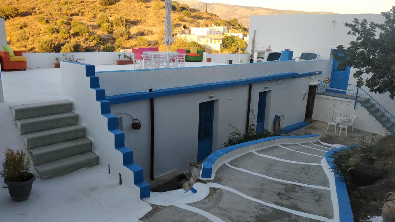 Villa Kotetsi - Rooms To Let - Volissos - Chios エクステリア 写真
